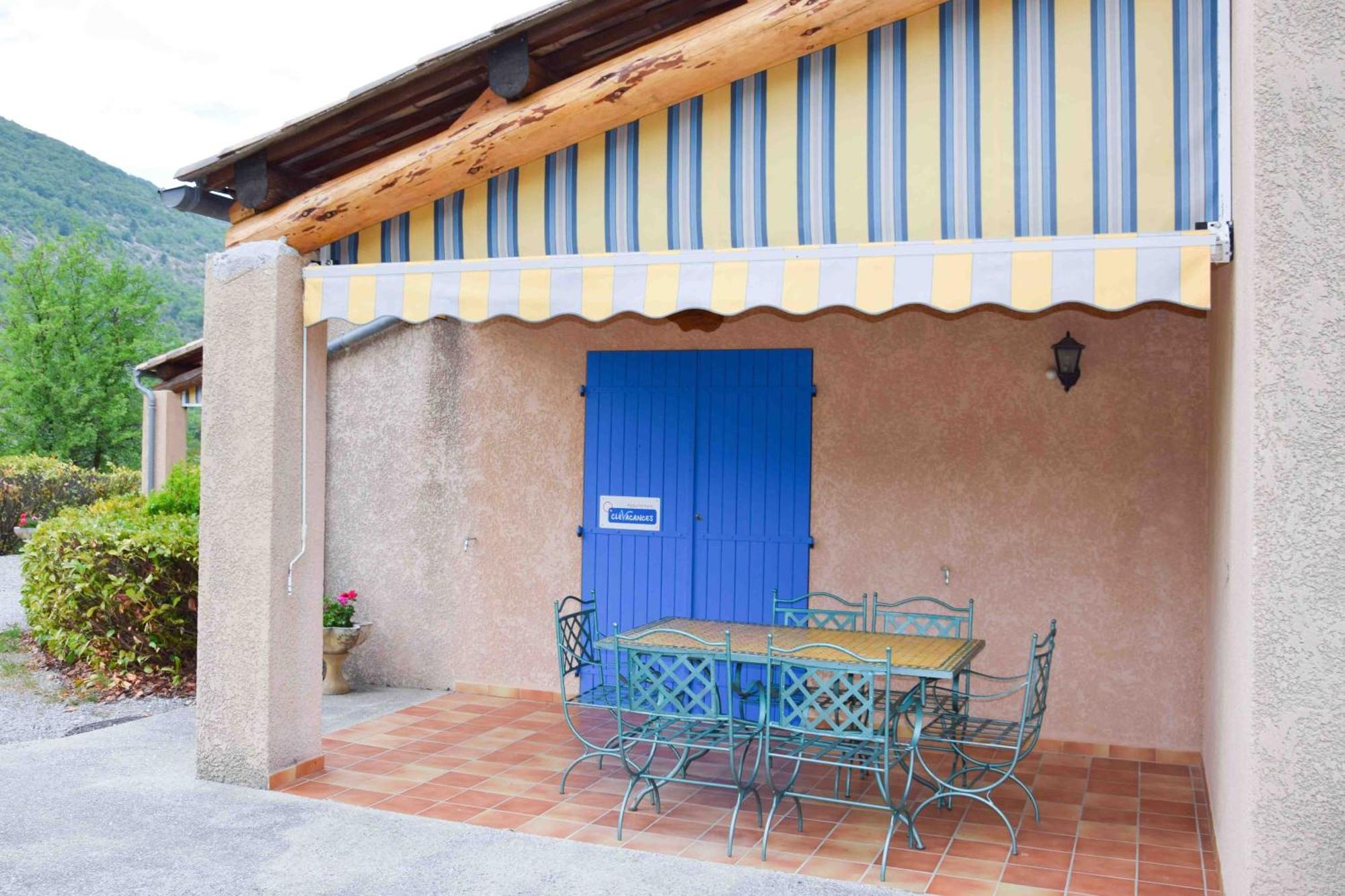 Les Grands Pres Des Baronnies Pensionat La Roche-sur-le-Buis Exteriör bild